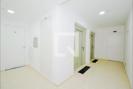 Apartamento para alugar com 55m², 2 quartos e 1 vaga Apartamento para alugar com 55m², 2 quartos e 1 vagaHall de entrada