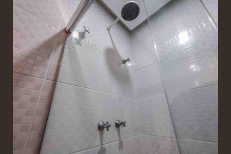 Apartamento à venda com 326m², 4 quartos e 3 vagasBanheiro da Suíte 4