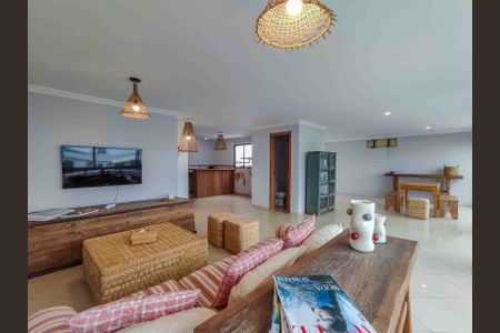 Apartamento à venda com 326m², 4 quartos e 3 vagasSala Privativa