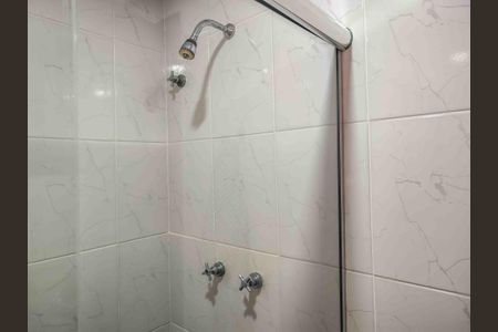 Apartamento à venda com 326m², 4 quartos e 3 vagasBanheiro da Suíte 2