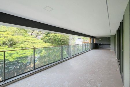 Apartamento à venda com 274m², 4 quartos e 4 vagas