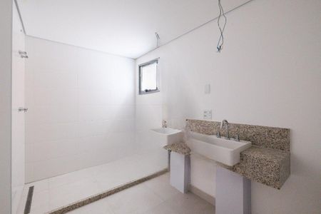 Apartamento à venda com 237m², 3 quartos e 3 vagas