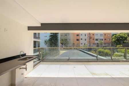 Apartamento à venda com 237m², 3 quartos e 3 vagas