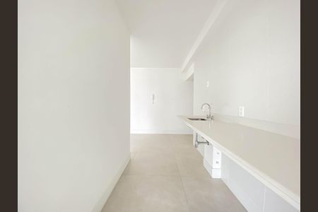 Apartamento à venda com 128m², 2 quartos e 1 vaga