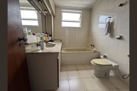 Apartamento à venda com 254m², 4 quartos e 3 vagas