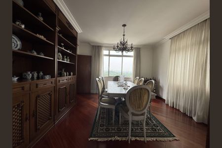 Apartamento à venda com 254m², 4 quartos e 3 vagas