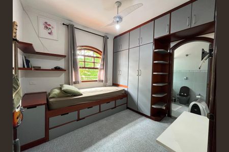 Casa à venda com 332m², 3 quartos e 4 vagas