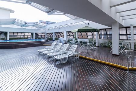 Apartamento à venda com 38m², 1 quarto e 1 vagaÁrea comum - Piscina