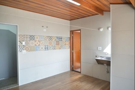 Apartamento à venda com 130m², 2 quartos e 1 vagaÁrea de Serviço