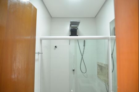 Apartamento à venda com 130m², 2 quartos e 1 vagaBanheiro Social