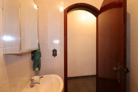 Casa à venda com 255m², 5 quartos e 2 vagasBanheiro Social 3