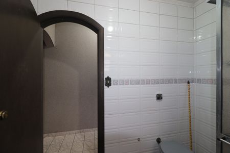 Casa à venda com 255m², 5 quartos e 2 vagasBanheiro Social 2