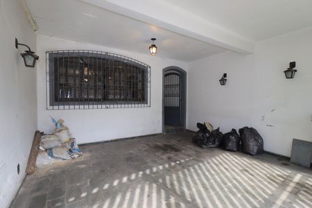 Casa à venda com 255m², 5 quartos e 2 vagasGaragem