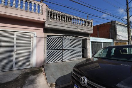 Casa à venda com 255m², 5 quartos e 2 vagasFachada
