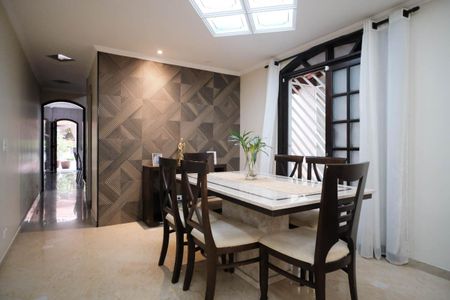 Apartamento à venda com 253m², 5 quartos e 2 vagasSala