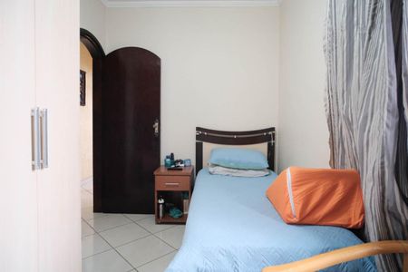 Apartamento à venda com 253m², 5 quartos e 2 vagasQuarto 4