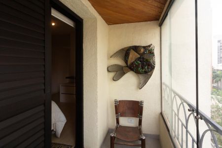 Apartamento à venda com 142m², 4 quartos e 3 vagas Apartamento à venda com 142m², 4 quartos e 3 vagasSuíte 3