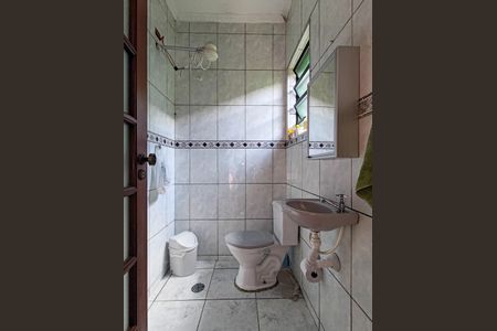 Casa à venda com 250m², 1 quarto e 4 vagas Casa à venda com 250m², 1 quarto e 4 vagasBanheiro da Suíte