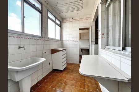 Apartamento à venda com 90m², 3 quartos e 1 vaga Apartamento à venda com 90m², 3 quartos e 1 vagaÁrea de Serviço