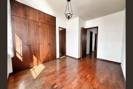 Apartamento à venda com 90m², 3 quartos e 1 vaga Apartamento à venda com 90m², 3 quartos e 1 vagaSuíte
