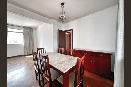 Apartamento à venda com 90m², 3 quartos e 1 vaga Apartamento à venda com 90m², 3 quartos e 1 vagaSala de Jantar