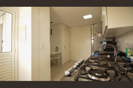 Apartamento à venda com 120m², 3 quartos e 2 vagasCozinha