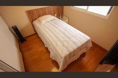 Apartamento à venda com 120m², 3 quartos e 2 vagasQuarto 2