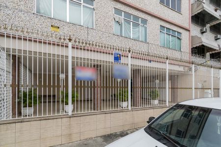 Apartamento à venda com 70m², 2 quartos e 1 vaga Apartamento à venda com 70m², 2 quartos e 1 vagaFachada da Entrada