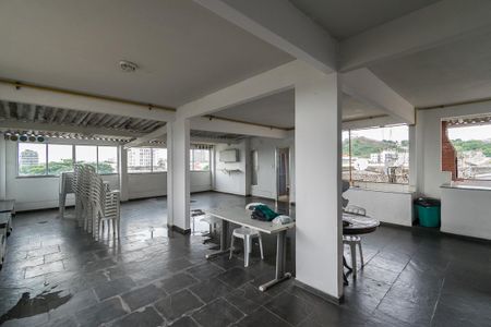 Apartamento à venda com 70m², 2 quartos e 1 vaga Apartamento à venda com 70m², 2 quartos e 1 vagaÁrea comum - Salão de festas