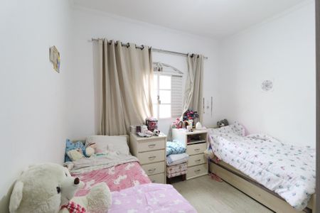 Casa à venda com 203m², 5 quartos e 6 vagasQuarto 2 casa 2