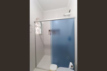 Casa à venda com 203m², 5 quartos e 6 vagasBanheiro 2 Casa 2