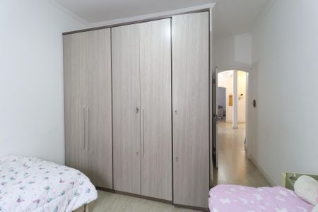Casa à venda com 203m², 5 quartos e 6 vagasQuarto 2 casa 2