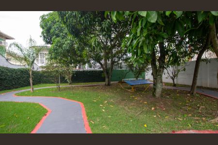 Casa de condomínio à venda com 300m², 4 quartos e 2 vagasÁrea Comum