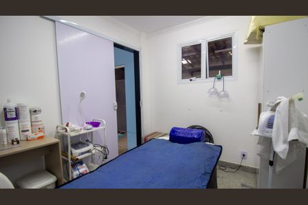 Casa de condomínio à venda com 300m², 4 quartos e 2 vagasQuarto de Serviço