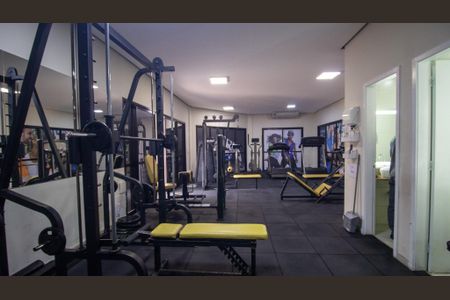 Casa de condomínio à venda com 300m², 4 quartos e 2 vagasÁrea Comum - Academia