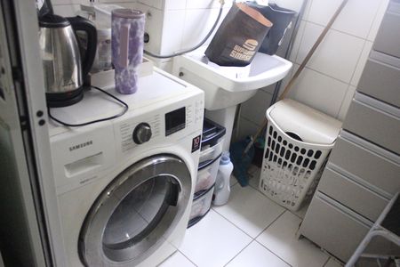 Apartamento à venda com 63m², 3 quartos e 1 vagaÁrea de Serviço