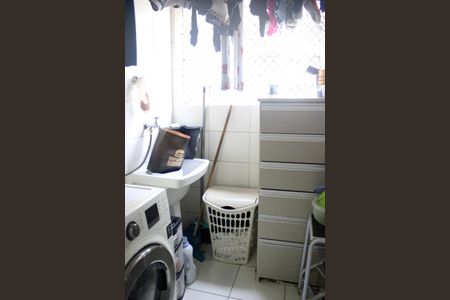 Apartamento à venda com 63m², 3 quartos e 1 vagaÁrea de Serviço