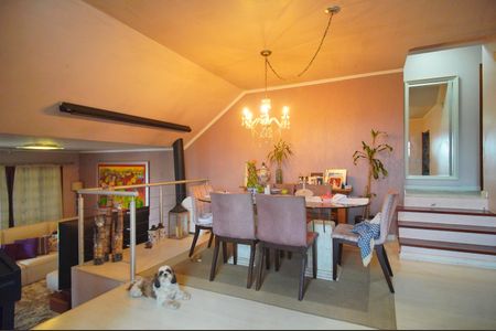 Casa à venda com 350m², 2 quartos e 5 vagasSala de Jantar