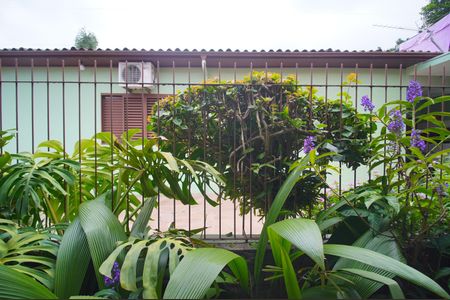 Casa à venda com 350m², 2 quartos e 5 vagasVista da Suíte