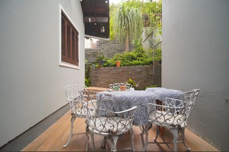 Casa à venda com 350m², 2 quartos e 5 vagasEspaço Gourmet