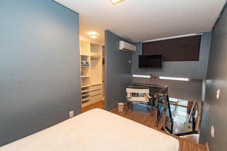 Apartamento à venda com 200m², 6 quartos e 1 vaga Apartamento à venda com 200m², 6 quartos e 1 vagaCasa 2 Suíte