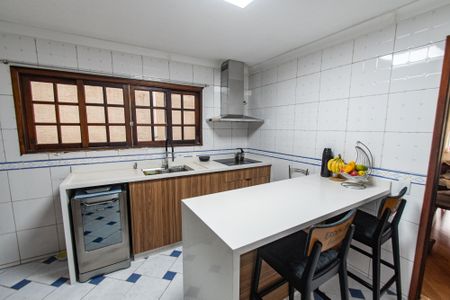 Apartamento à venda com 200m², 6 quartos e 1 vaga Apartamento à venda com 200m², 6 quartos e 1 vagaCozinha