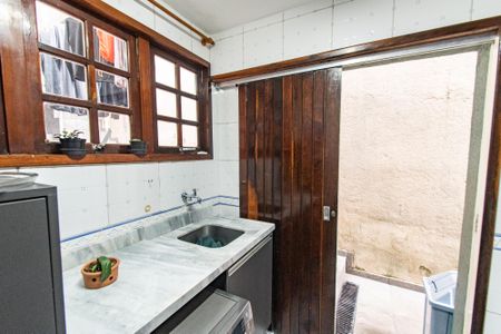Apartamento à venda com 200m², 6 quartos e 1 vaga Apartamento à venda com 200m², 6 quartos e 1 vagaÁrea de Serviço