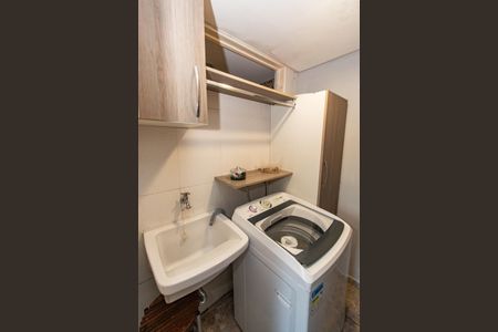 Apartamento à venda com 200m², 6 quartos e 1 vaga Apartamento à venda com 200m², 6 quartos e 1 vagaCasa 2 Área de Serviço