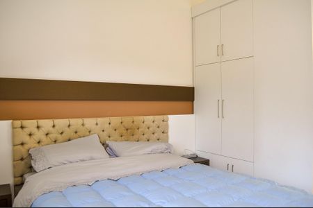 Casa de condomínio à venda com 265m², 3 quartos e 2 vagas Casa de condomínio à venda com 265m², 3 quartos e 2 vagasSuíte 2