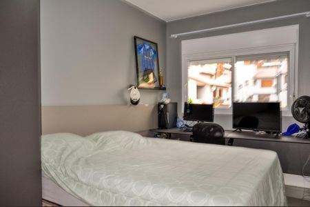 Casa de condomínio à venda com 265m², 3 quartos e 2 vagas Casa de condomínio à venda com 265m², 3 quartos e 2 vagasQuarto