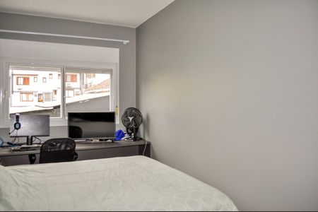 Casa de condomínio à venda com 265m², 3 quartos e 2 vagas Casa de condomínio à venda com 265m², 3 quartos e 2 vagasQuarto