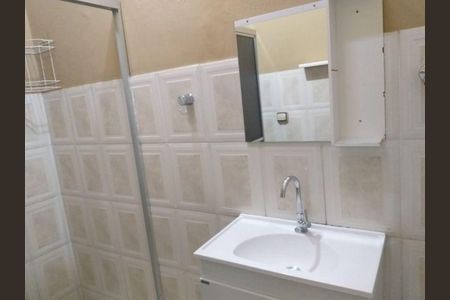 Casa à venda com 90m², 2 quartos e 1 vaga
