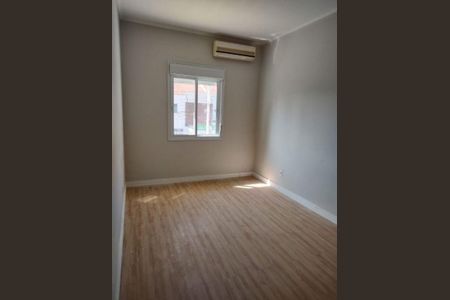 Casa à venda com 200m², 3 quartos e 2 vagas