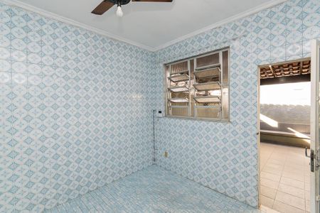 Casa à venda com 200m², 4 quartos e 2 vagasCopa